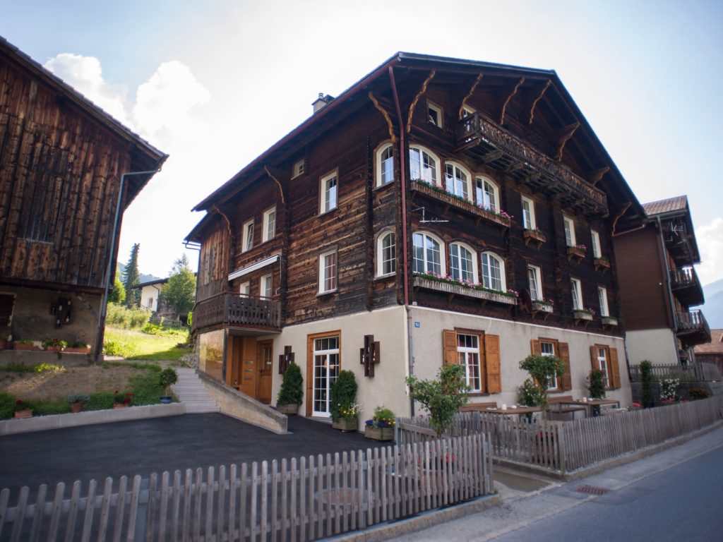imgi_17_image